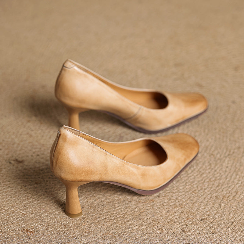 Alice – Escarpins en Cuir Carrés