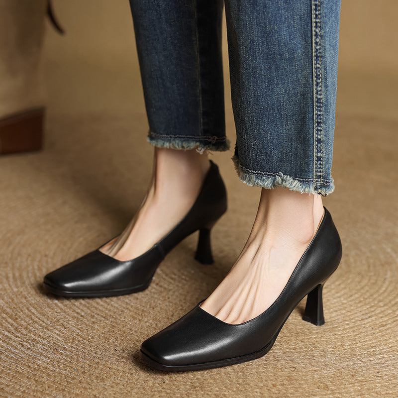 Alice – Escarpins en Cuir Carrés