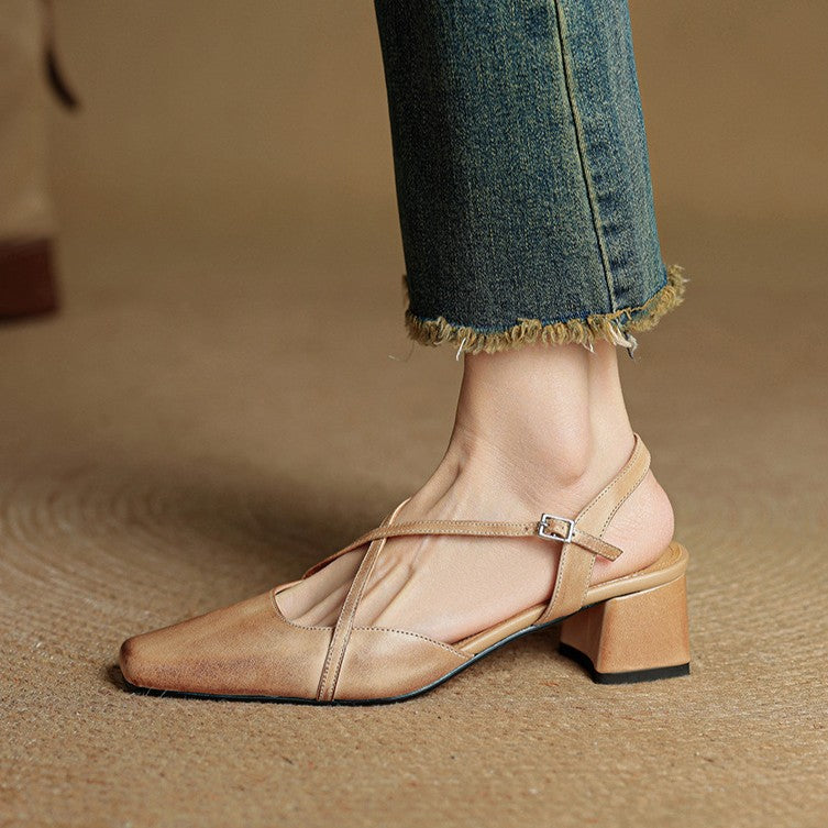 Alexia – Talons en Cuir