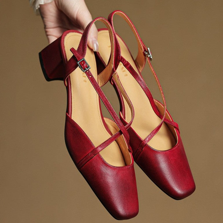 Alexia – Talons en Cuir