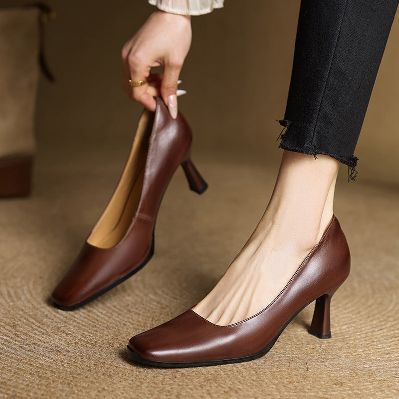 Alice – Escarpins en Cuir Carrés